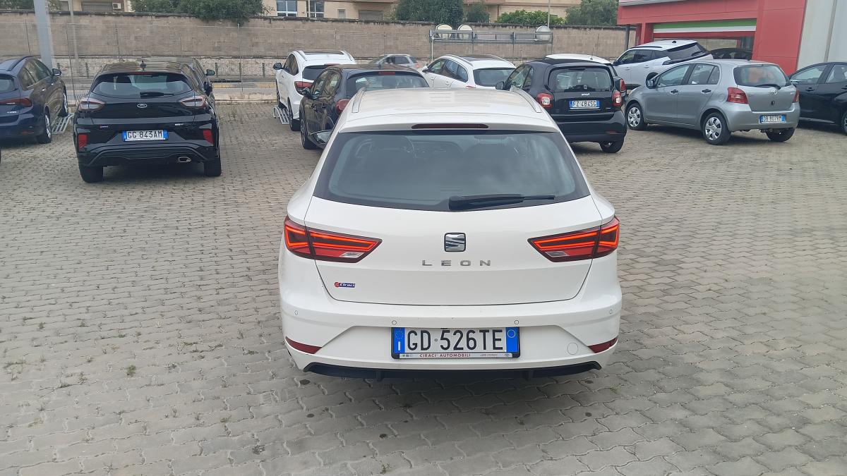 Seat Leon 2.0 TDI 150 CV DSG ST Business 526